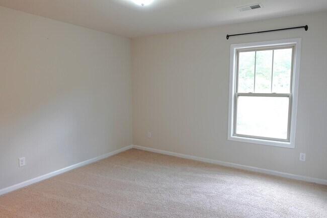 Building Photo - 24 Noble Wing Ln