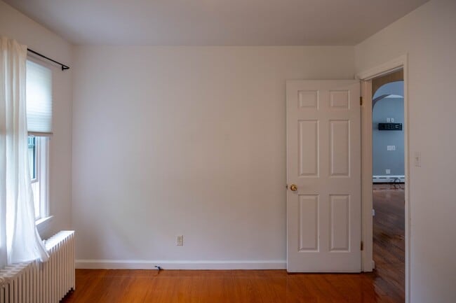 Building Photo - Beautiful Four Bedroom Home