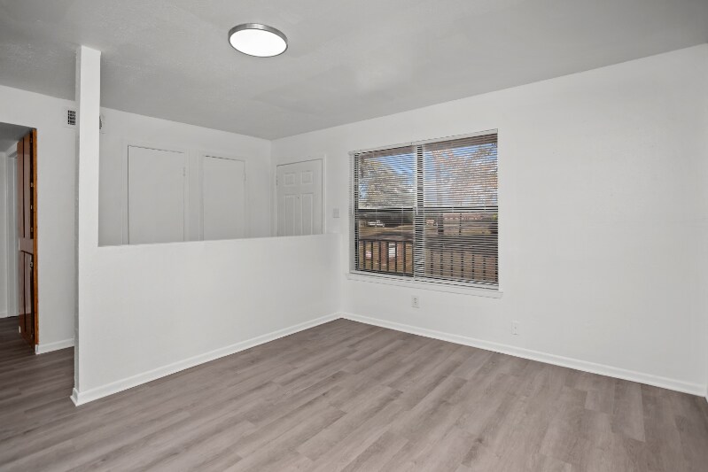 Building Photo - 1410 S Elizabeth Ave