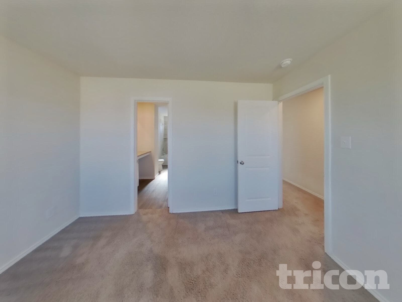 Building Photo - 13215 Winemaker Dr