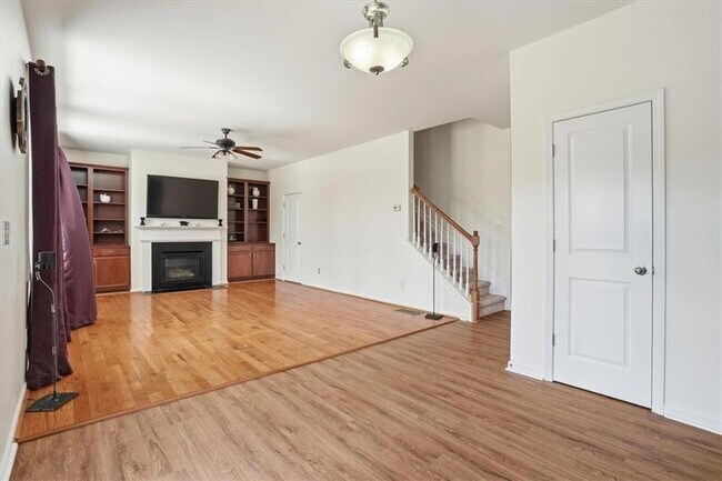 Building Photo - 373 Morgans Creek Ct NW