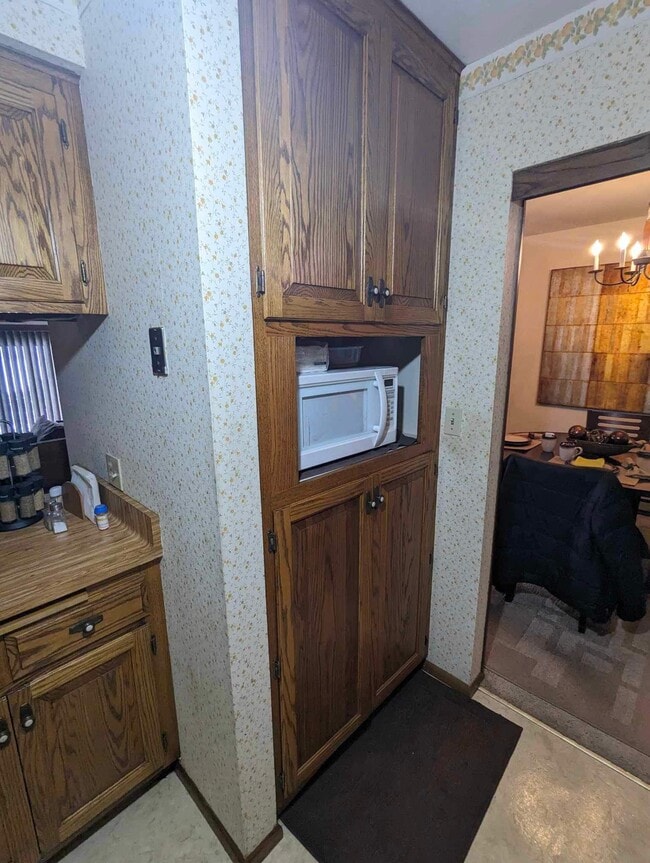 Building Photo - 7630 W Leon Terrace