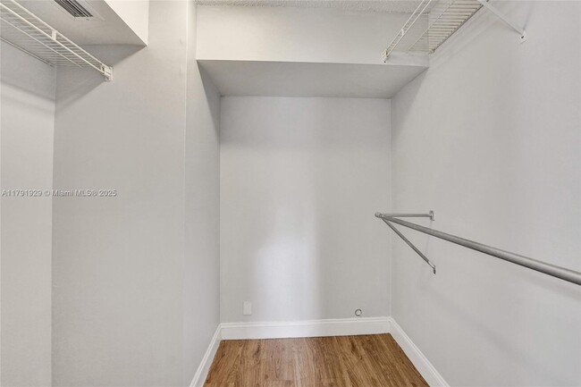 Building Photo - 3158 Coral Springs Dr