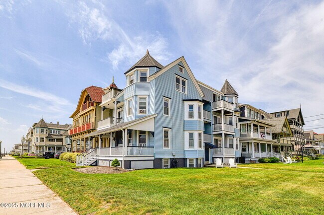 Building Photo - 5 Ocean Ave N