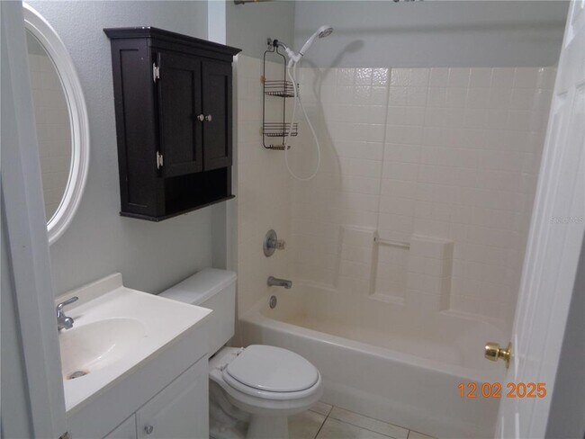 Building Photo - 2610 Groveland Ave