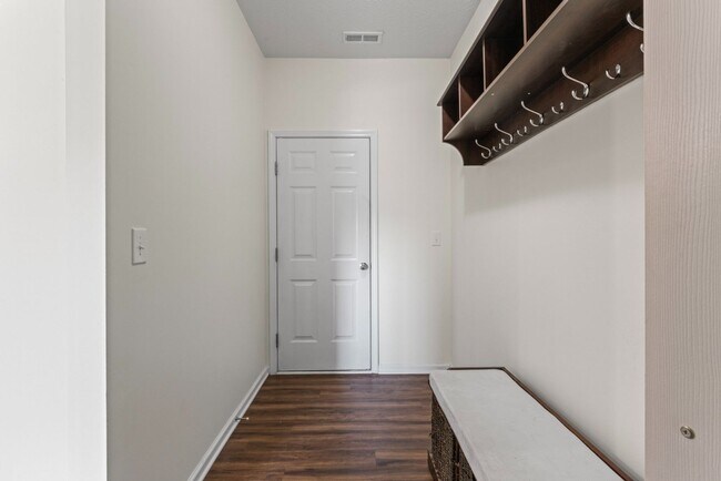 Building Photo - 18131 Pennsy Way