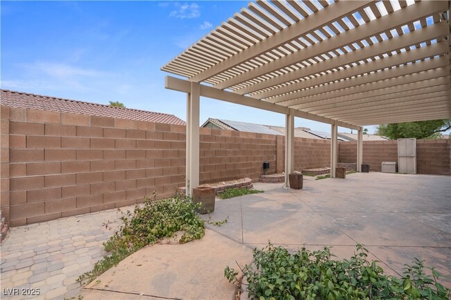 Building Photo - 11082 Sospel Pl