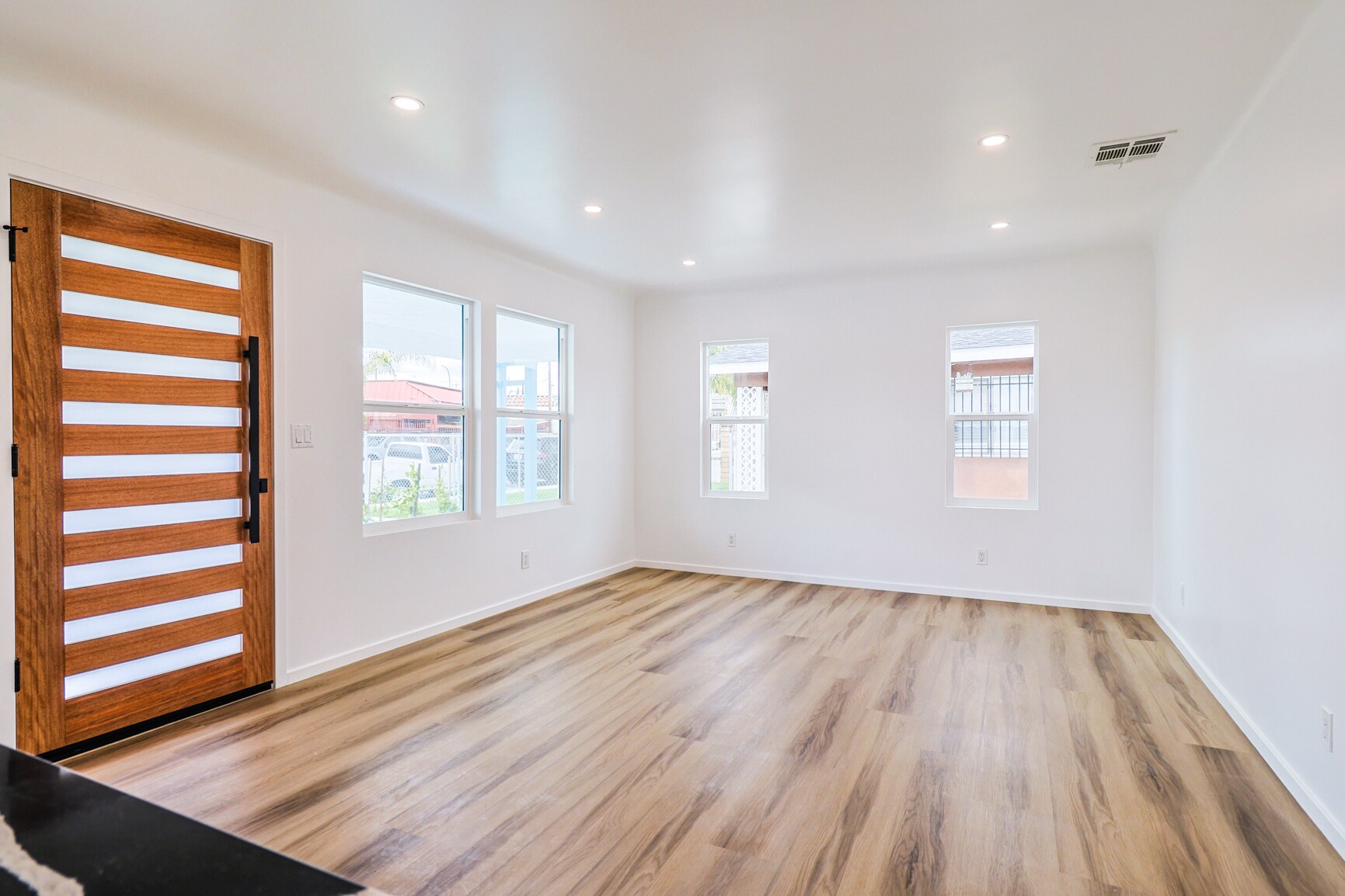 Living Room - 4521 E 55th St