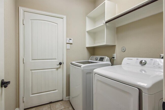 Building Photo - 4419 Juniper Bay Ln