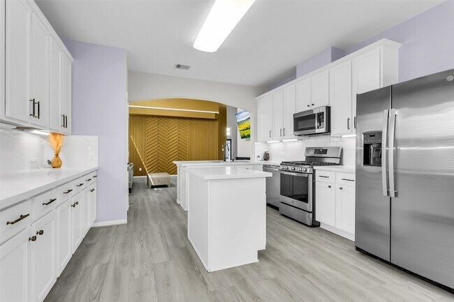 Building Photo - 5338 CJ Walker Ln