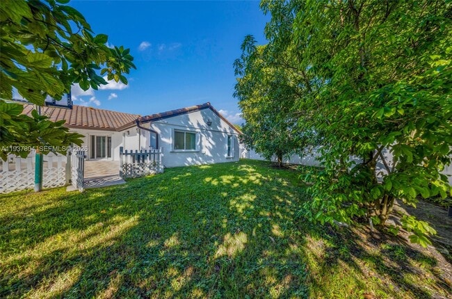 Building Photo - 6240 Gauntlet Hall Ln