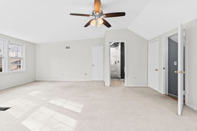 Building Photo - Charming 3-Bedroom Home in Silver Spring