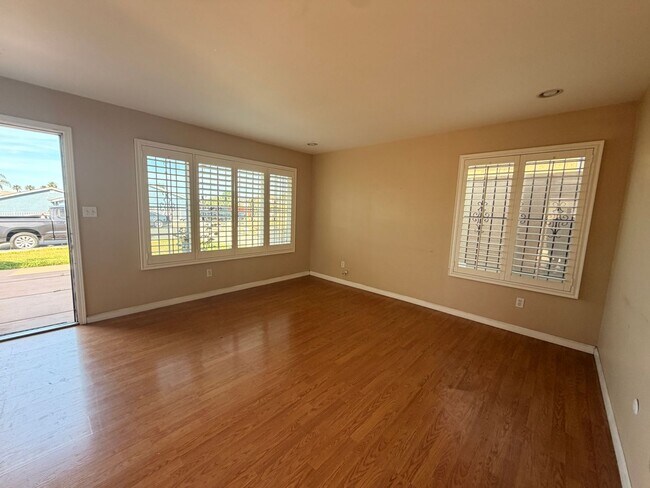 Building Photo - Beautifully Renovated 3BR Home in the Heart of San Ysidro