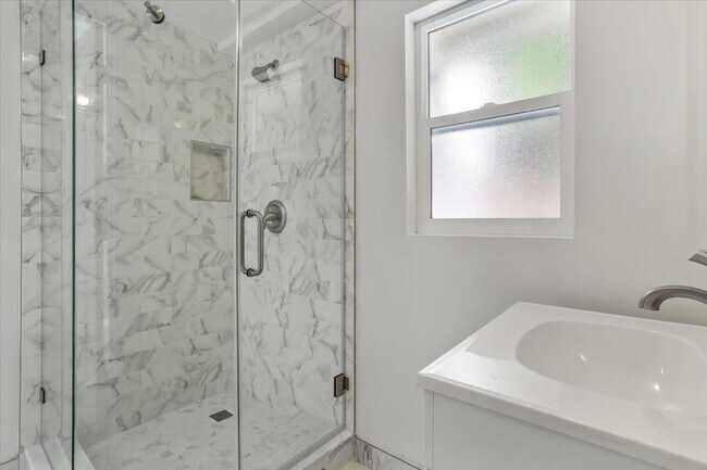 Building Photo - 5718 Comanche Ave