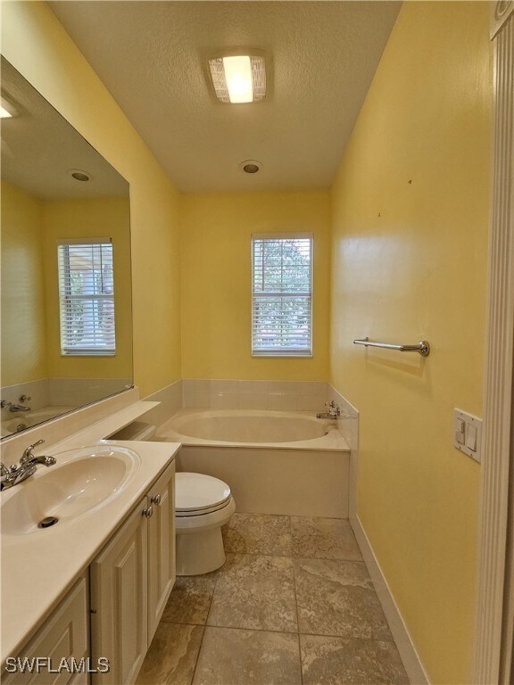 Building Photo - 28279 Jeneva Way