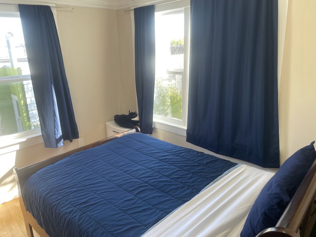 Building Photo - 586 39th Ave