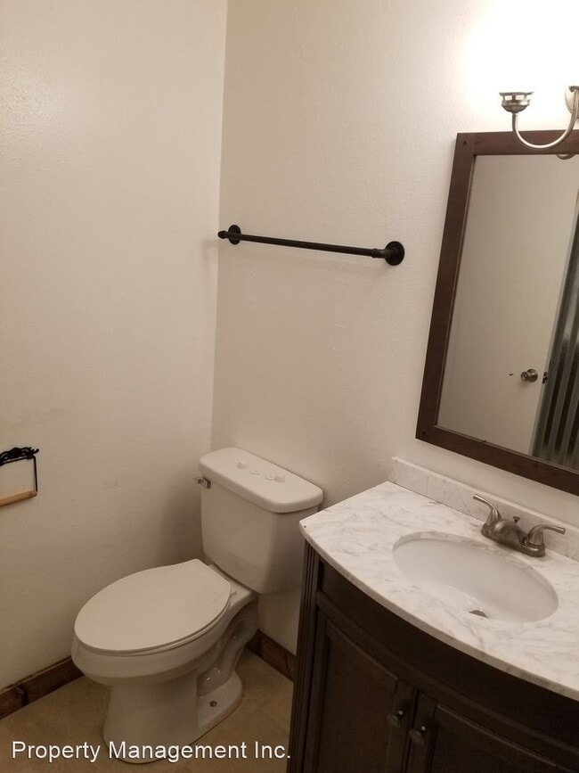 Building Photo - 1 br, 1 bath House - 2205 CR 4300