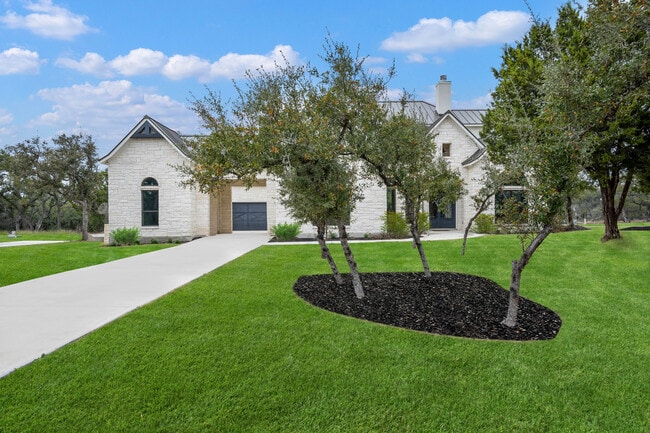 Building Photo - 846 Maximino Ridge Rd.