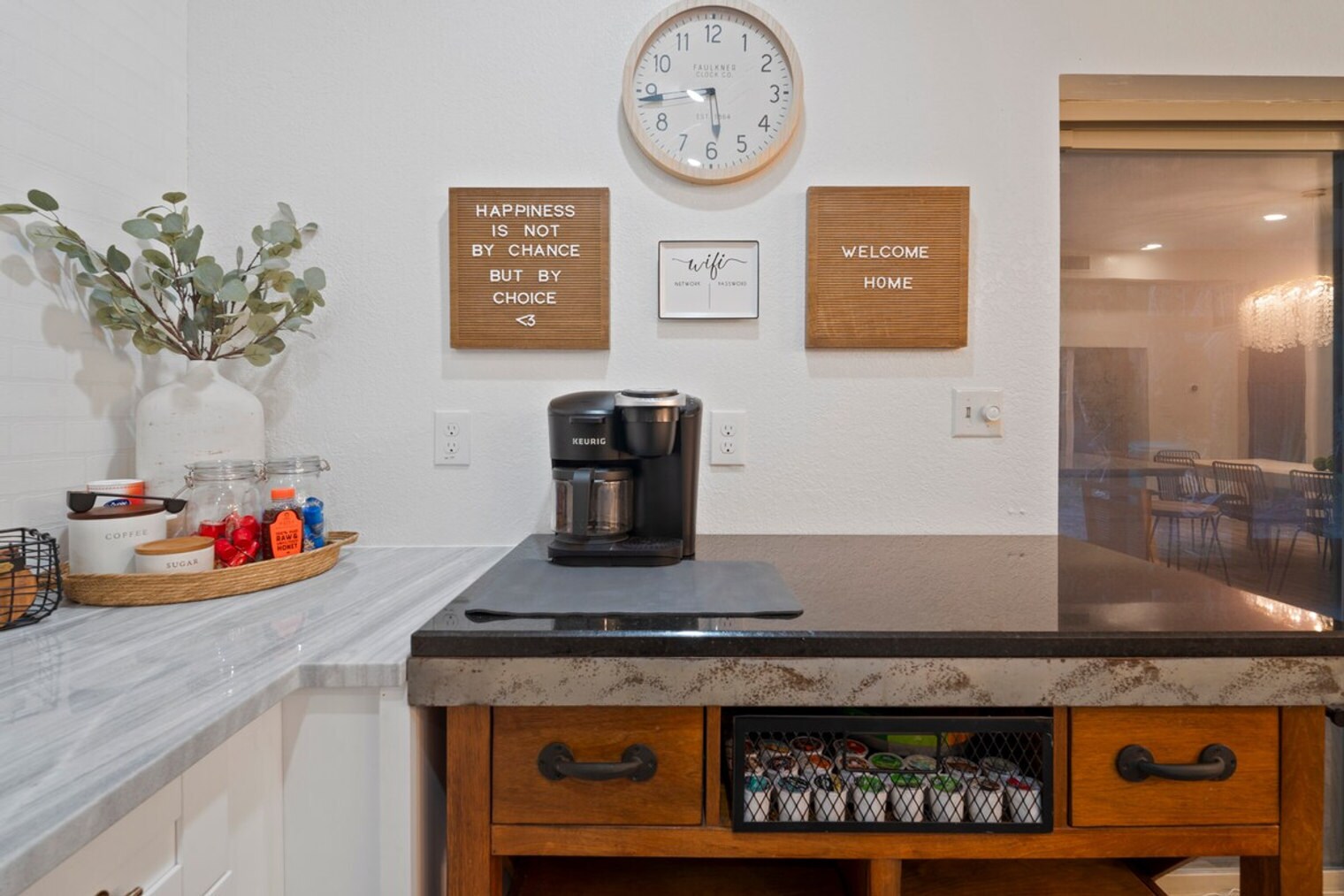 Building Photo - 10755 Clara Ln