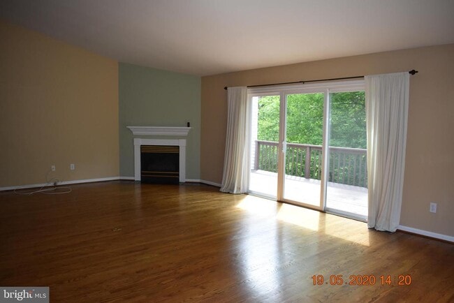 Building Photo - 16 Michael Ct