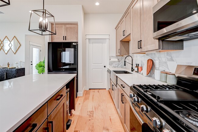 Building Photo - 5418 Wheatley St