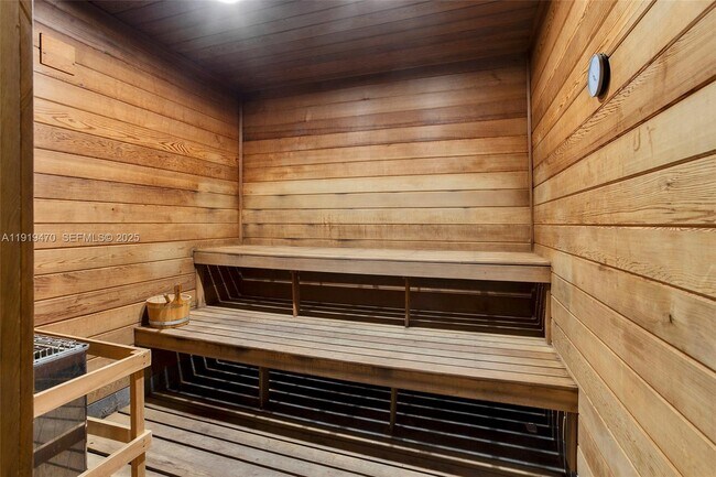 Building Photo - 3029 NE 188th St