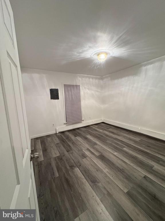 Building Photo - 38 Broadway