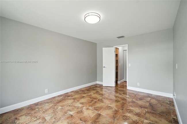 Building Photo - 8041 SW 20th Pl