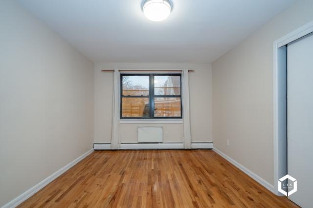 Building Photo - 3 bedroom in Brooklyn NY 11230