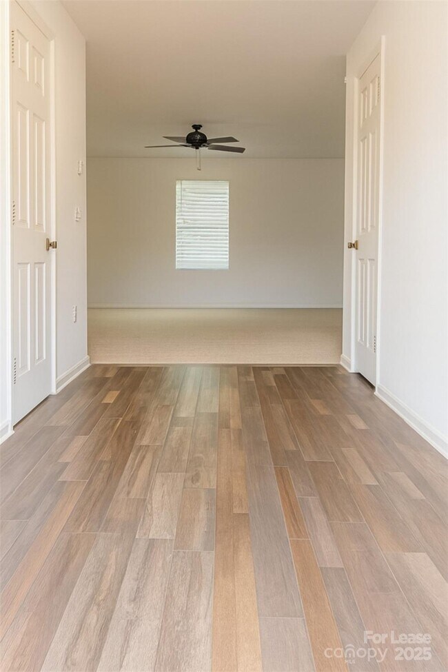 Building Photo - 4034 Meredith Woods Ln