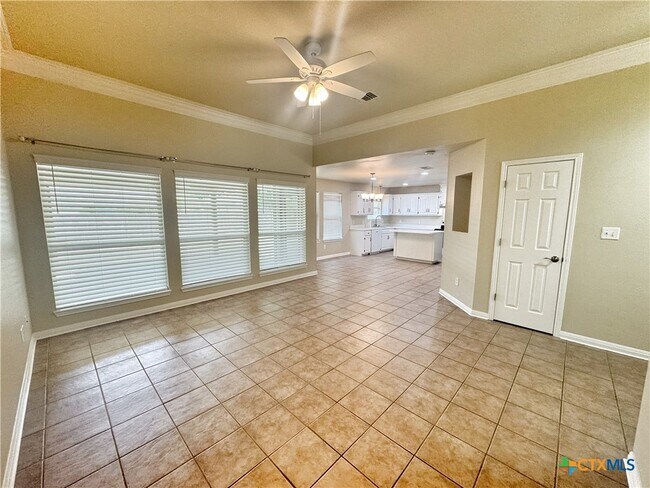 Building Photo - 2062 N Ranch Estates Blvd