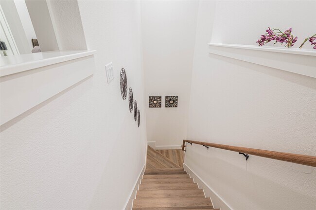 Building Photo - 3507 Ennis St