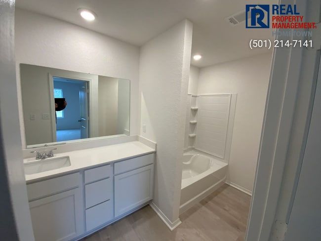 Building Photo - 26 Sourdough Crk Ln