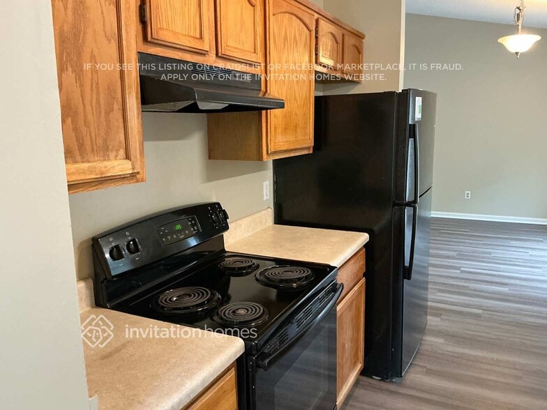 Building Photo - 7609 Denon Hills Dr