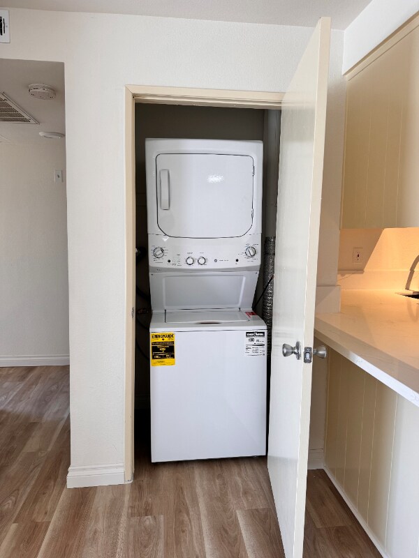 Building Photo - 2425 Purdue Ave