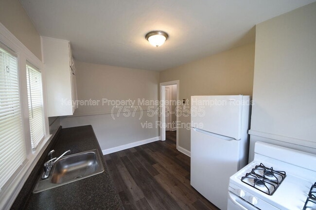 Building Photo - 101 Chesterfield Rd