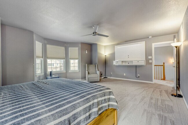 Building Photo - Beautifully Updated 4-Bedroom Home on Rare ¼-Acre Cul-de-Sac Lot in Highlands Ranch