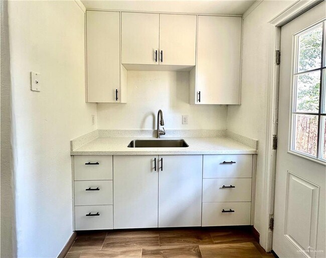 Building Photo - 13 Mile 17 1/2 Rd