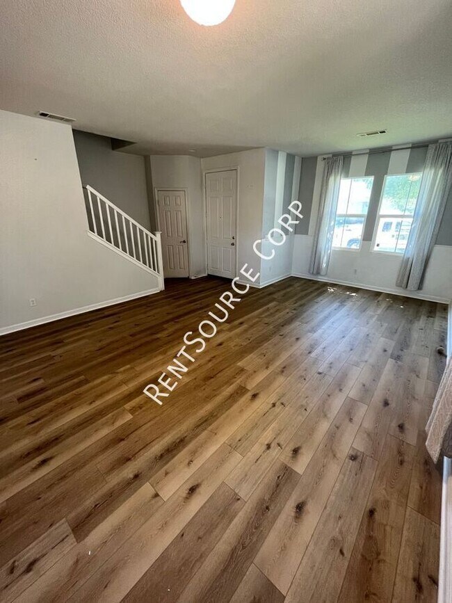 Building Photo - 37515 Limelight Way