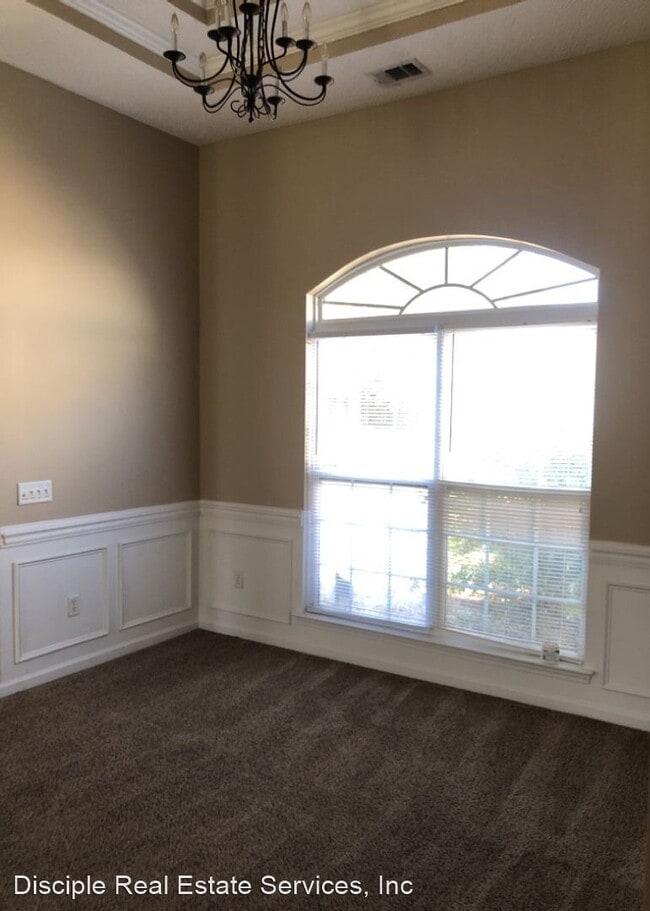 Building Photo - 3 br, 2 bath House - 499 Ivey Street