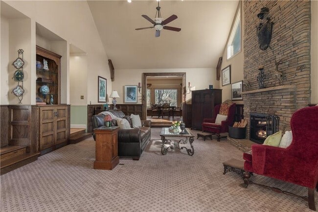 Building Photo - 15905 Westbrook Rd