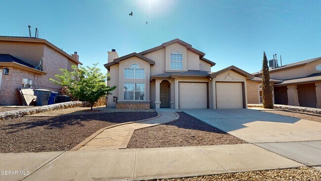 Building Photo - 7580 Plaza Taurina Dr