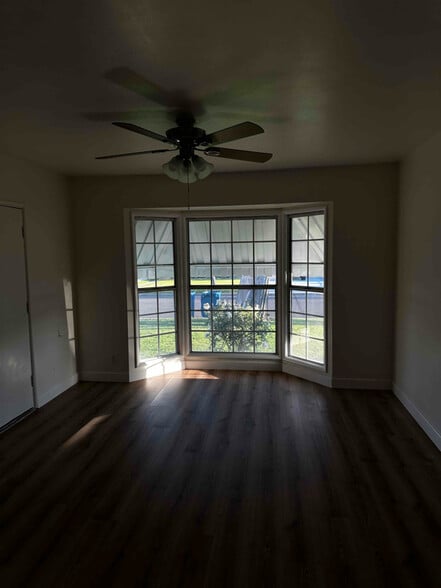 Building Photo - 11425 Quinn St