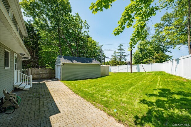 Building Photo - 69 Allan Dr