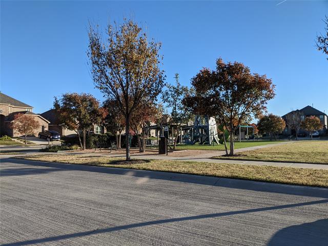 Building Photo - 209 Meadows Dr