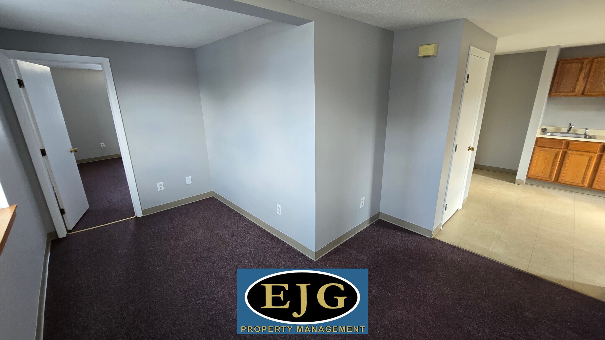 Building Photo - 26 Ledge St