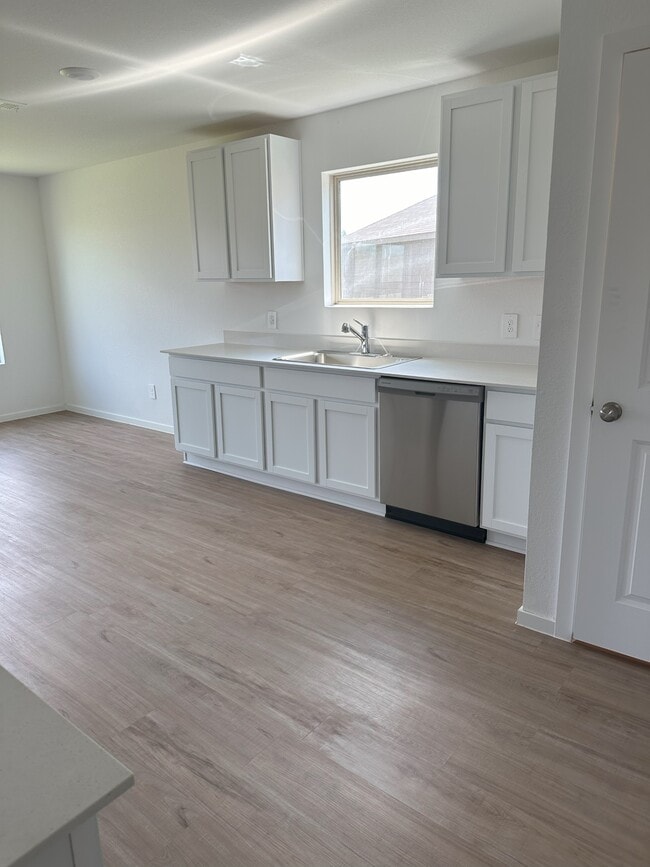 Building Photo - 2703 Pheasant Hl Ct