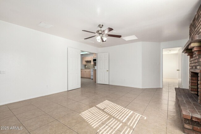 Building Photo - 8107 W College Dr