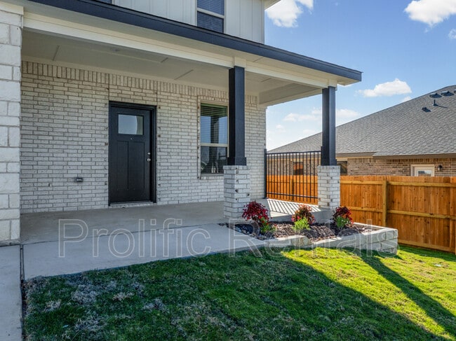 Building Photo - 106 Logan Ct