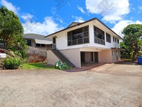 Building Photo - Two Story Home Diamond Head / Kapahulu